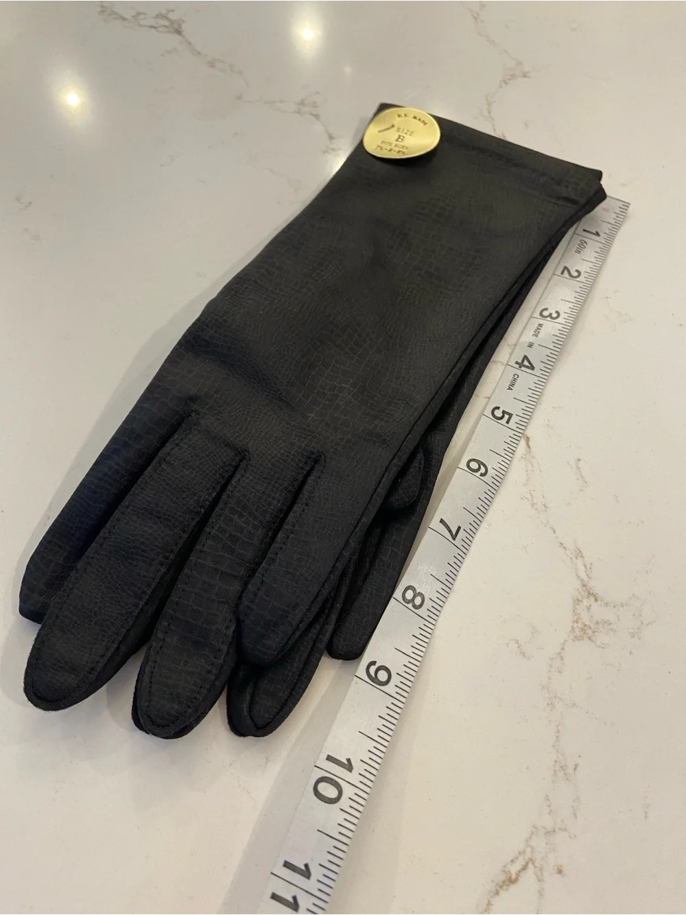 N/A vintage black